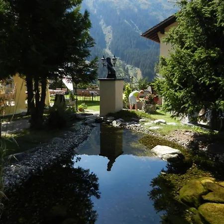 Casa La Val Sedrun