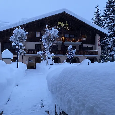 Casa La Val Szálloda