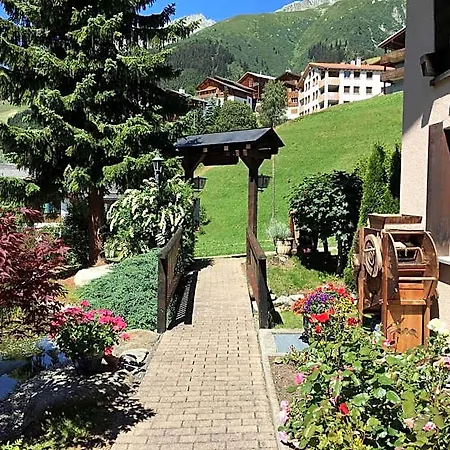 Hotel Casa La Val 3*